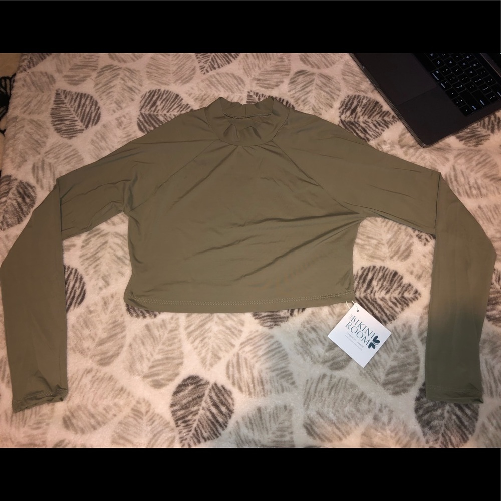 Green Long sleeve (bathing suit material)